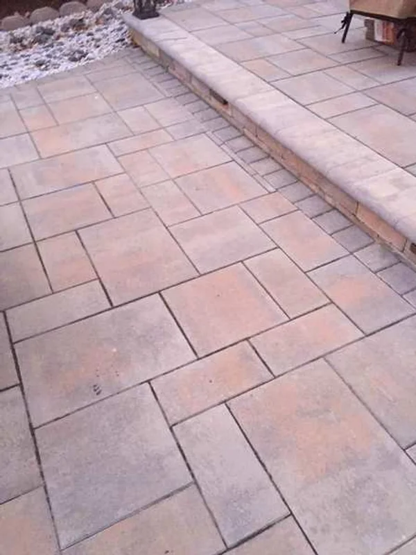 Paver Patio — curved edge